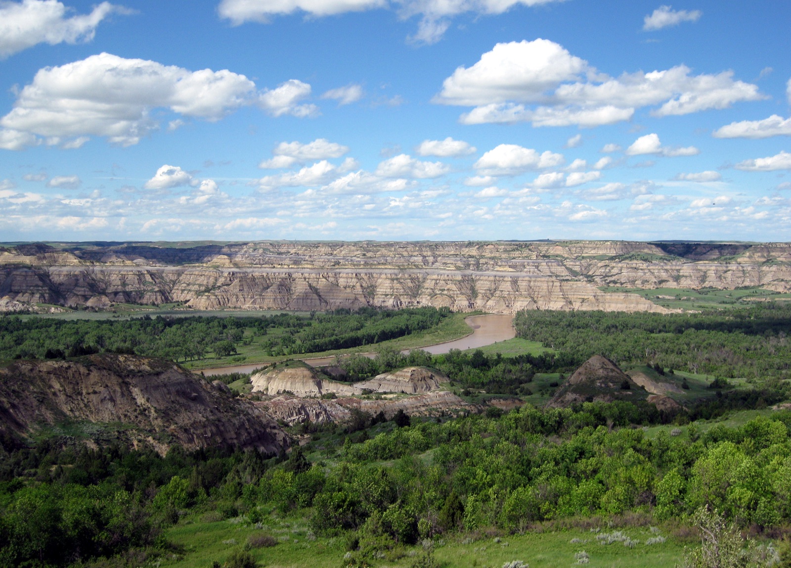 View across the Theodore Roosevelt National Park badlands