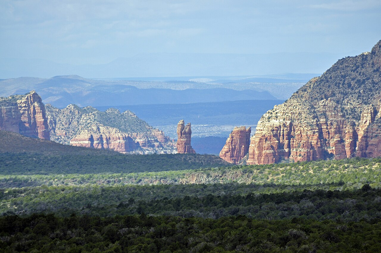 The Red Rocks of Sedona seen from Interstate 17 while heading south just past Munds Park, in the high-country stretch around the summit.